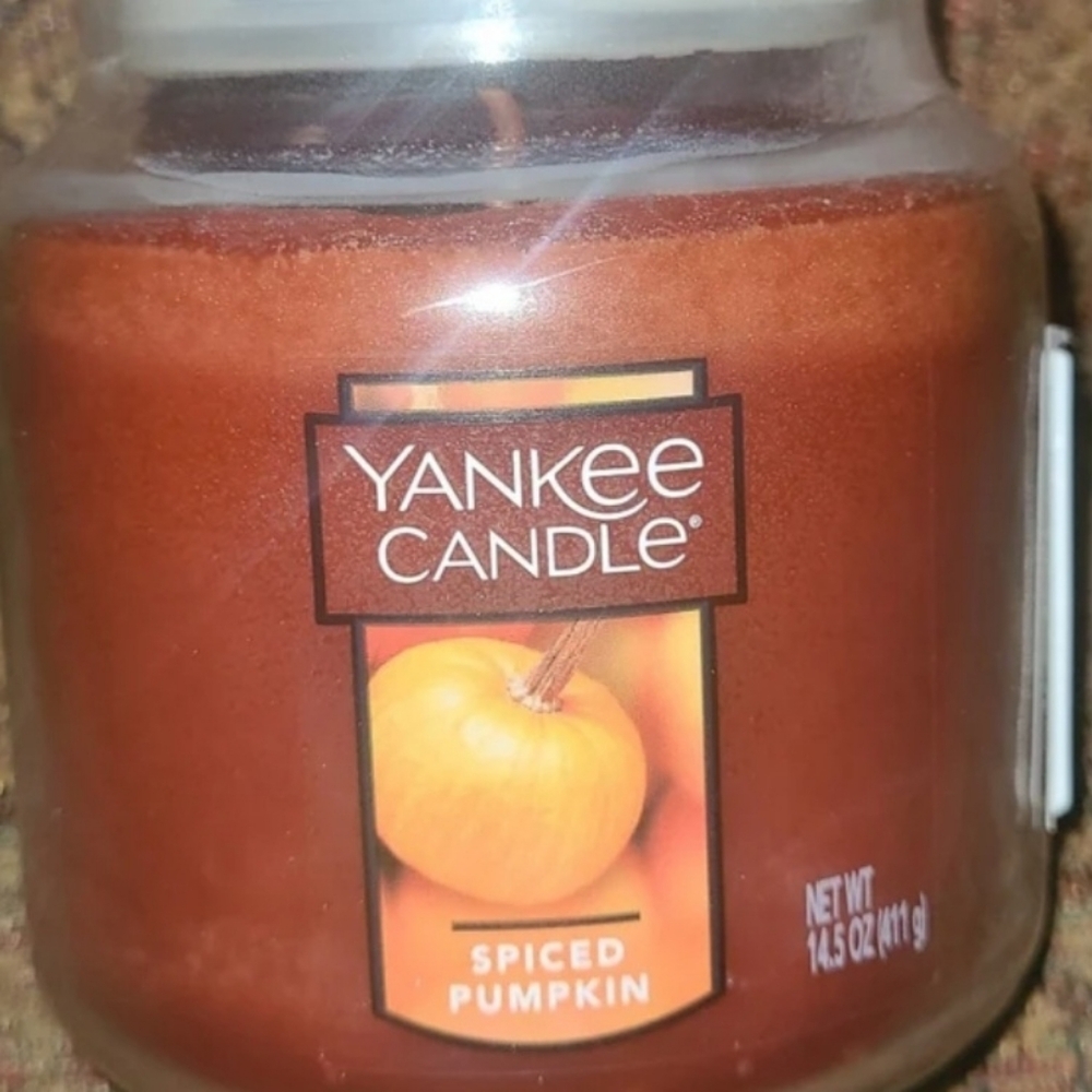 Yankee Candle Pumkin Spice Scent